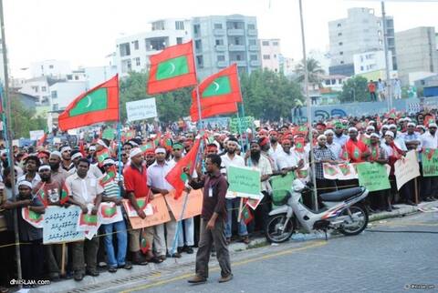 "ޑިސެމްބަރ 23 ގެ ބޮޑު މުޒާހަރާ އިން ސަރުކާރަށް ބޮޑު މަންޒަރު ދައްކުވާދެވިއްޖެ"!