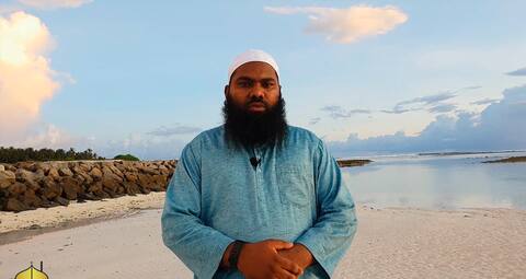 އަޅުގަނޑުމެންގެ ތެރެއިން ކޮންމެ މީހަކު ވެސް ކުޅަދާނަކަން ހުރި މިންވަރަކުން މުންކަރާތްތައް ނަހީ ކުރަން ޖެހޭ: ޝެއިޚް ޝަމްޢޫން