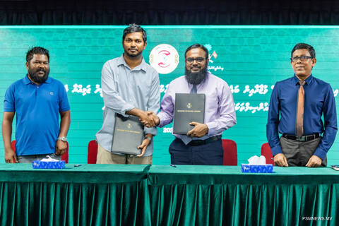 މިސްކިތްތަކަށް ހަދިޔާކުރާ މުސްޙަފުތައް ބެހުމަށް ޖަމިއްޔާއަކާ ހަވާލުކޮށްފި