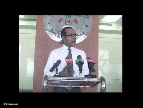 ބުދުތައް ބެހެއްޓިއިރު ސަރުކާރުގެ ވިސްނުމަކީ ރައްޔިތުންނަކީ "މޮޑަރޭޓް" ބަޔަކަށްވާއިރު އެކަމަށް "ޓޮލަރޭޓް" ކުރާނެކަމަށް : ފޮރިން މިނިސްޓްރީ