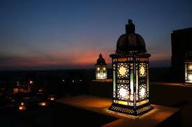 رمضان މަސް ވަކިވެ ދަނީއެވެ.