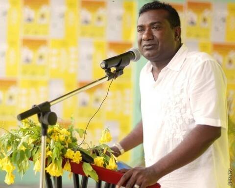 ޓިކެޓް އަތުލާފައި ވަނީ އިންސާފުން ނޫން ކަމަށާއި، އެކަން ބަލާ ފިޔަވަޅު އަޅާނެ ކަމަށް ޖާބިރު ވިދާޅުވެއްޖެ