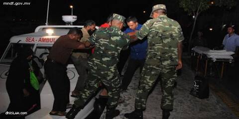 ޑެންގޫ ޖެހިގެން ޙާލުދެރަވި ކުޑަކުއްޖަކު ދ އަތޮޅުން މާލެ ގެނެސްފި