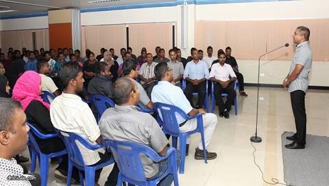 ރައްޔިތުން އުފަލާއެކު ބަލައިގަންނަ ގޮތަށް ޚިދުމަތް ދިނުމަށް މާލޭ ސިޓީ ފުލުހުންގެ ކިބައިން އެދިއްޖެ