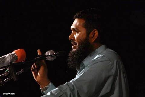 "އިސްލާމްދީނުގެ މަޝްވަރާއާ ޑިމޮކްރަސީގެ މަޝްވަރާއާ އުޑާ ބިމާހާ ތަފާތުވާނެ" - ޝެއިޚް ސަމީރު