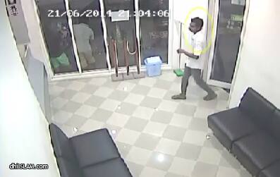 އެފްޑީއައި ސްޓޭޝަނުން ފޯނެއް ވަގަށް ނެގި މީހަކު ހޯދުމުގައި ޢާއްމުންގެ އެހީއަށް ފުލުހުން އެދިއްޖެ