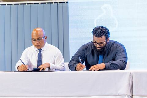 ށ. ބިލެތްފަހި، ބ. ކަމަދޫ، ފެހެންދޫ އަދި ފުޅަދޫގައި 300 މީހުންގެ ޖާގައިގެ މިސްކިތް އިމާރާތް ކުރުމަށް ހަވާލުކޮށްފި