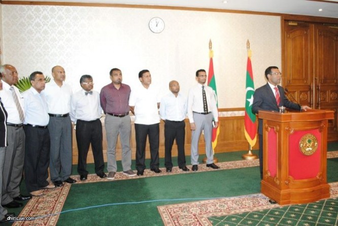 ކުރީގެ ރައީސް ނަޝީދުގެ އިސްތިއުފާގެ ޞައްޙަކަމާއި މެދު ވަކިގޮތެއް އަދި ކަނޑަނޭޅޭނެ- ސީމެގް