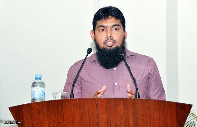 މަރުގެ ހުކުމް ތަންފީޛު ނުކުރާ ނަމަ، އެމީހަކު އިސްލާމް ދީނުން ބޭރުވެދާނެ: އައްޝައިޚް ޢަލީ ޒާހިރު